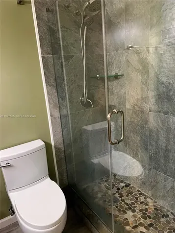690 SE 23rd Avenue Pompano Beach FL 33062