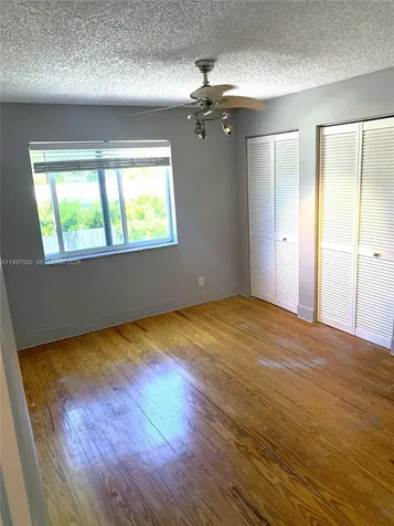 690 SE 23rd Avenue Pompano Beach FL 33062