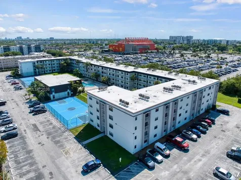 500 NE 2nd Street Dania Beach FL 33004