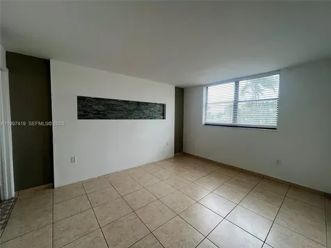 7125 Bay Drive Miami Beach FL 33141