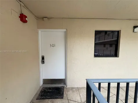 7125 Bay Drive Miami Beach FL 33141