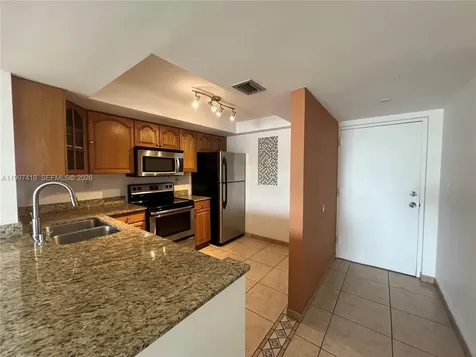 7125 Bay Drive Miami Beach FL 33141