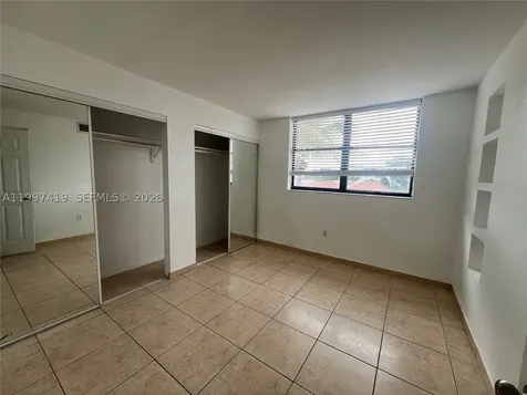 7125 Bay Drive Miami Beach FL 33141