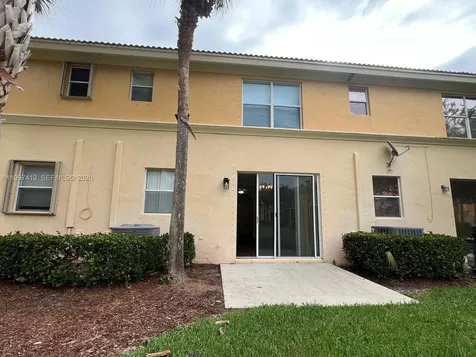 336 River Bluff Lane Royal Palm Beach FL 33411