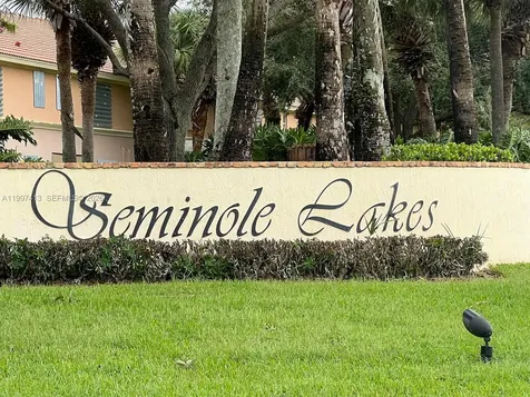 336 River Bluff Lane Royal Palm Beach FL 33411