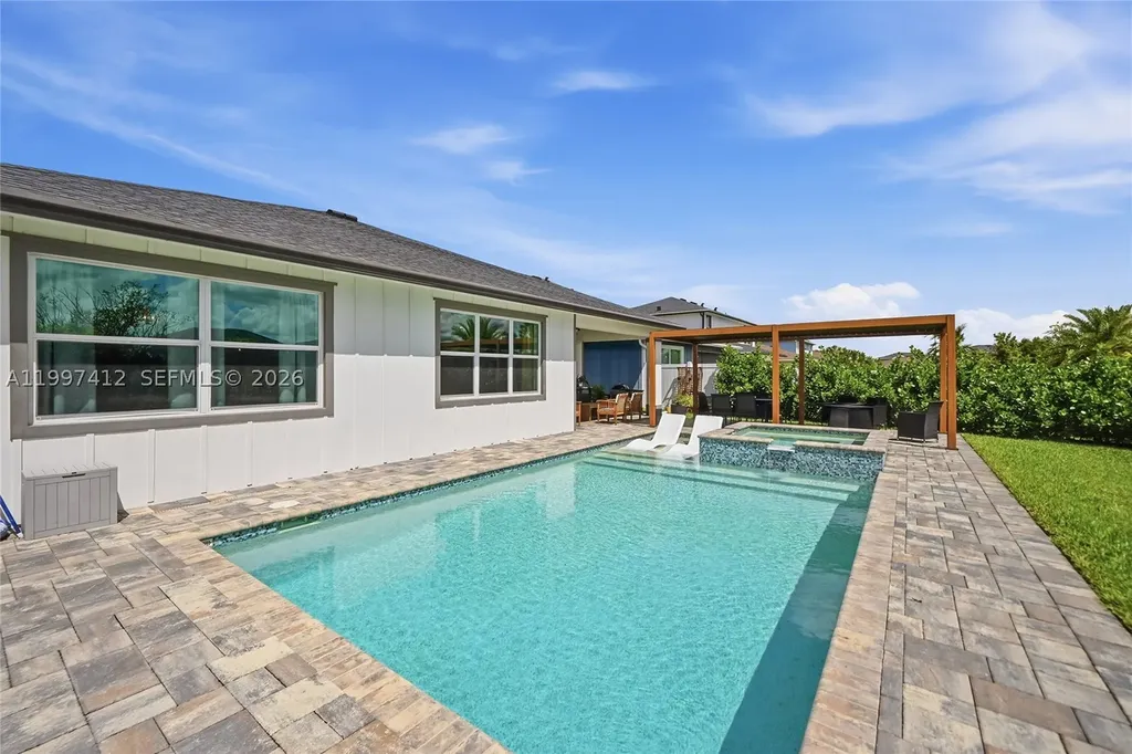 1322 Timber Reap Trail Loxahatchee FL 33470