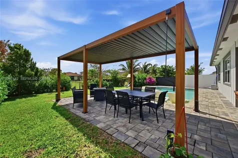 1322 Timber Reap Trail Loxahatchee FL 33470