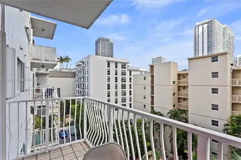 677 NE 24th Street Miami FL 33137