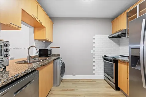 677 NE 24th Street Miami FL 33137