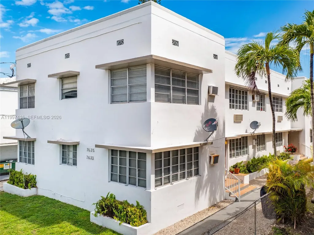 7635 Dickens Avenue Miami Beach FL 33141