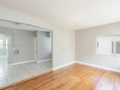 7635 Dickens Avenue Miami Beach FL 33141