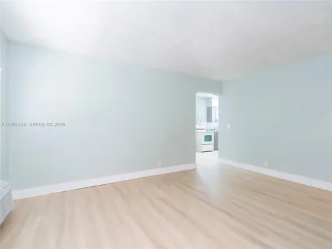 7635 Dickens Avenue Miami Beach FL 33141
