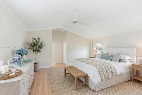 11400 NW 20th Court Plantation FL 33323