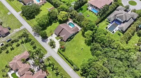 11400 NW 20th Court Plantation FL 33323