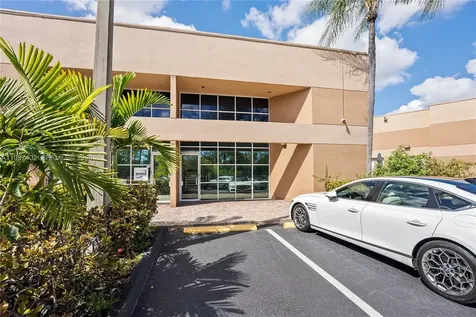 20199 NE 16th Place Miami FL 33179