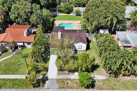 1515 Dewey Street Hollywood FL 33020