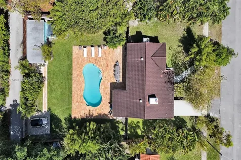 1515 Dewey Street Hollywood FL 33020