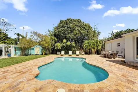 1515 Dewey Street Hollywood FL 33020