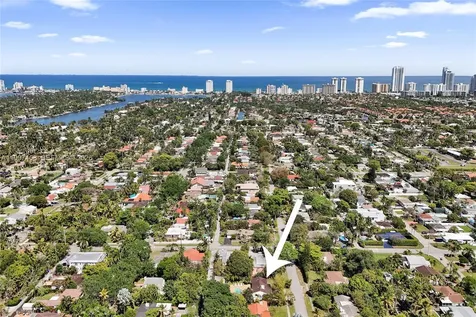 1515 Dewey Street Hollywood FL 33020