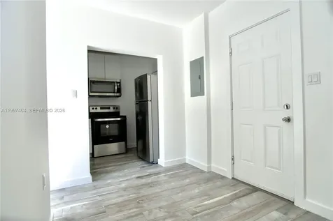 1036 SW 5th Street Miami FL 33130