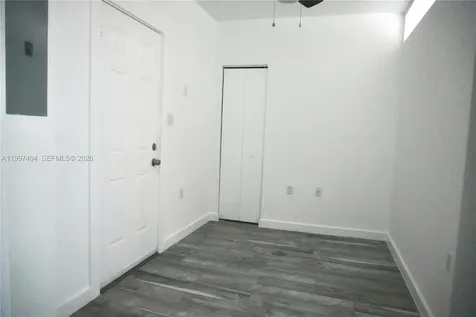 1036 SW 5th Street Miami FL 33130