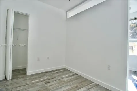 1036 SW 5th Street Miami FL 33130
