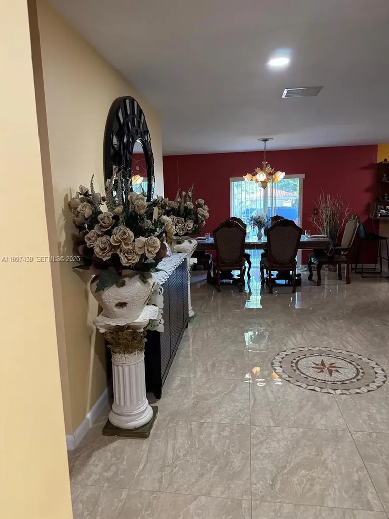 2720 NW 11th Street Fort Lauderdale FL 33311