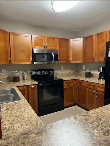 2720 NW 11th Street Fort Lauderdale FL 33311