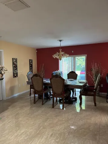 2720 NW 11th Street Fort Lauderdale FL 33311