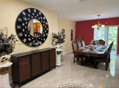 2720 NW 11th Street Fort Lauderdale FL 33311