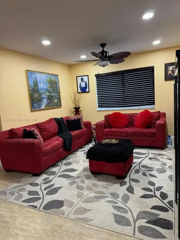 2720 NW 11th Street Fort Lauderdale FL 33311