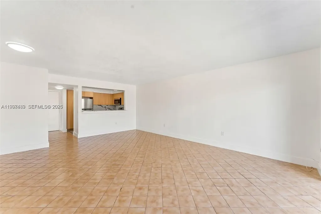 8460 SW 154th Circle Court Miami FL 33193