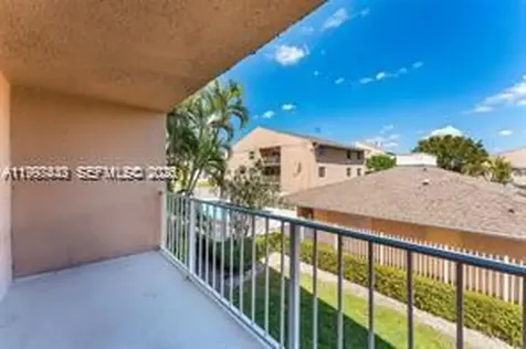 8460 SW 154th Circle Court Miami FL 33193
