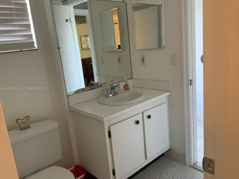 9311 Orange Grove Drive Davie FL 33324
