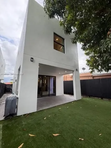 3645 SW 3 Street Miami FL 33135