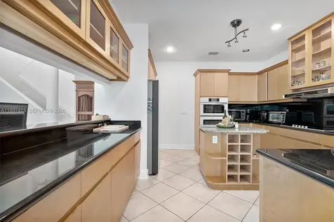 6720 SW 88th Terrace Pinecrest FL 33156