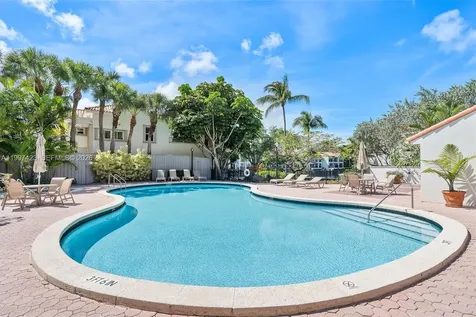 6720 SW 88th Terrace Pinecrest FL 33156