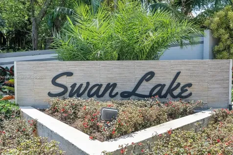 6720 SW 88th Terrace Pinecrest FL 33156