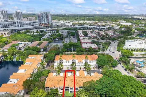6720 SW 88th Terrace Pinecrest FL 33156
