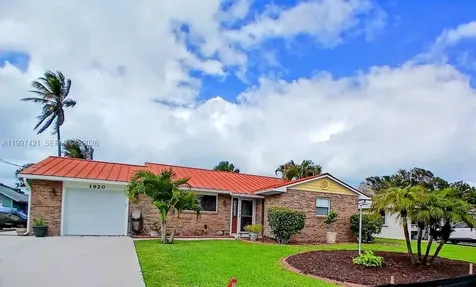 1920 Eucalyptus Avenue Hutchinson Island FL 34949