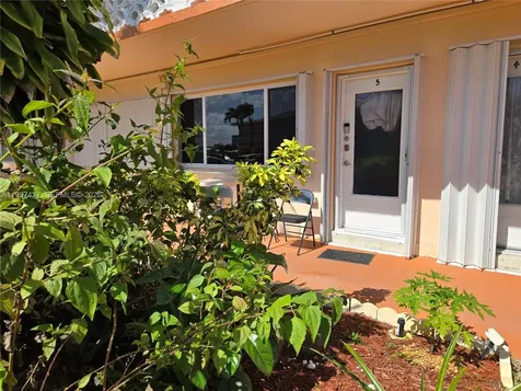 820 SW 11th Avenue Hallandale Beach FL 33009