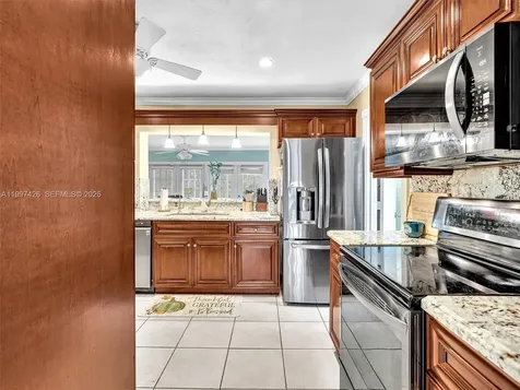 1900 NW 95th Avenue Pembroke Pines FL 33024