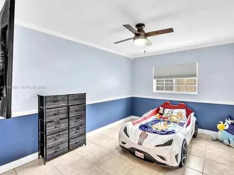 1900 NW 95th Avenue Pembroke Pines FL 33024