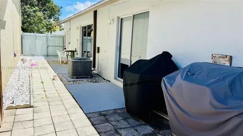 18901 NW 77th Court Hialeah FL 33015