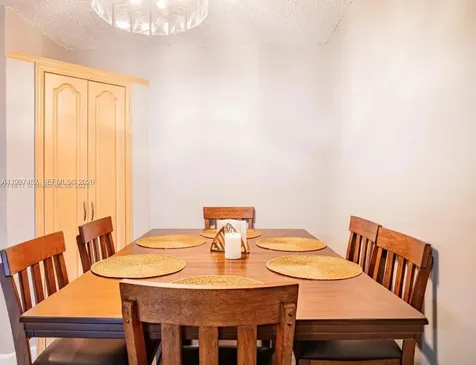 6545 W 27th Court Hialeah FL 33016