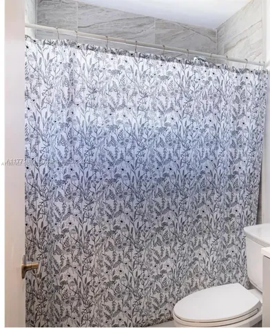 6545 W 27th Court Hialeah FL 33016