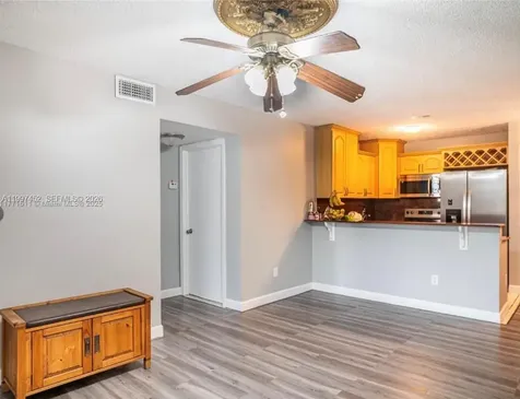 6545 W 27th Court Hialeah FL 33016