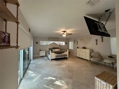 7405 SW 79th Court Miami FL 33143