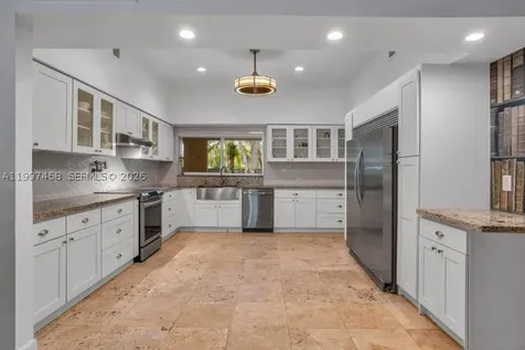 7405 SW 79th Court Miami FL 33143