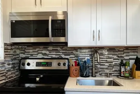 2160 SW 17th Street Miami FL 33145